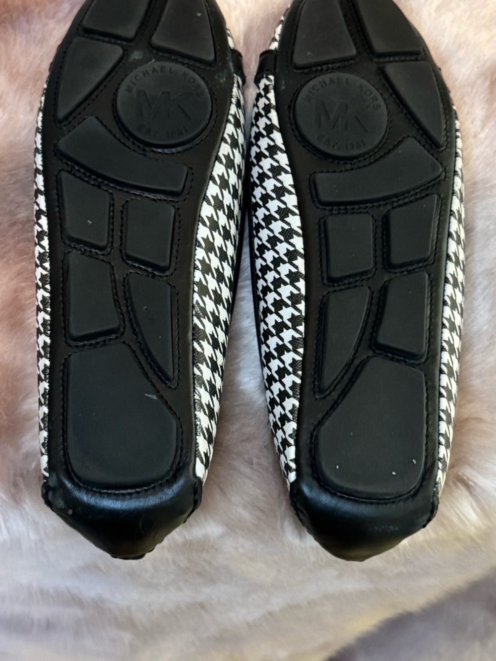 MICHAEL Michael Kors Black & White Houndstooth Logo Loafers - Picture 2 of 4